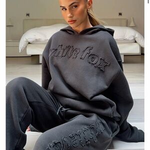 White Fox Gray Hoodie XXS/XS